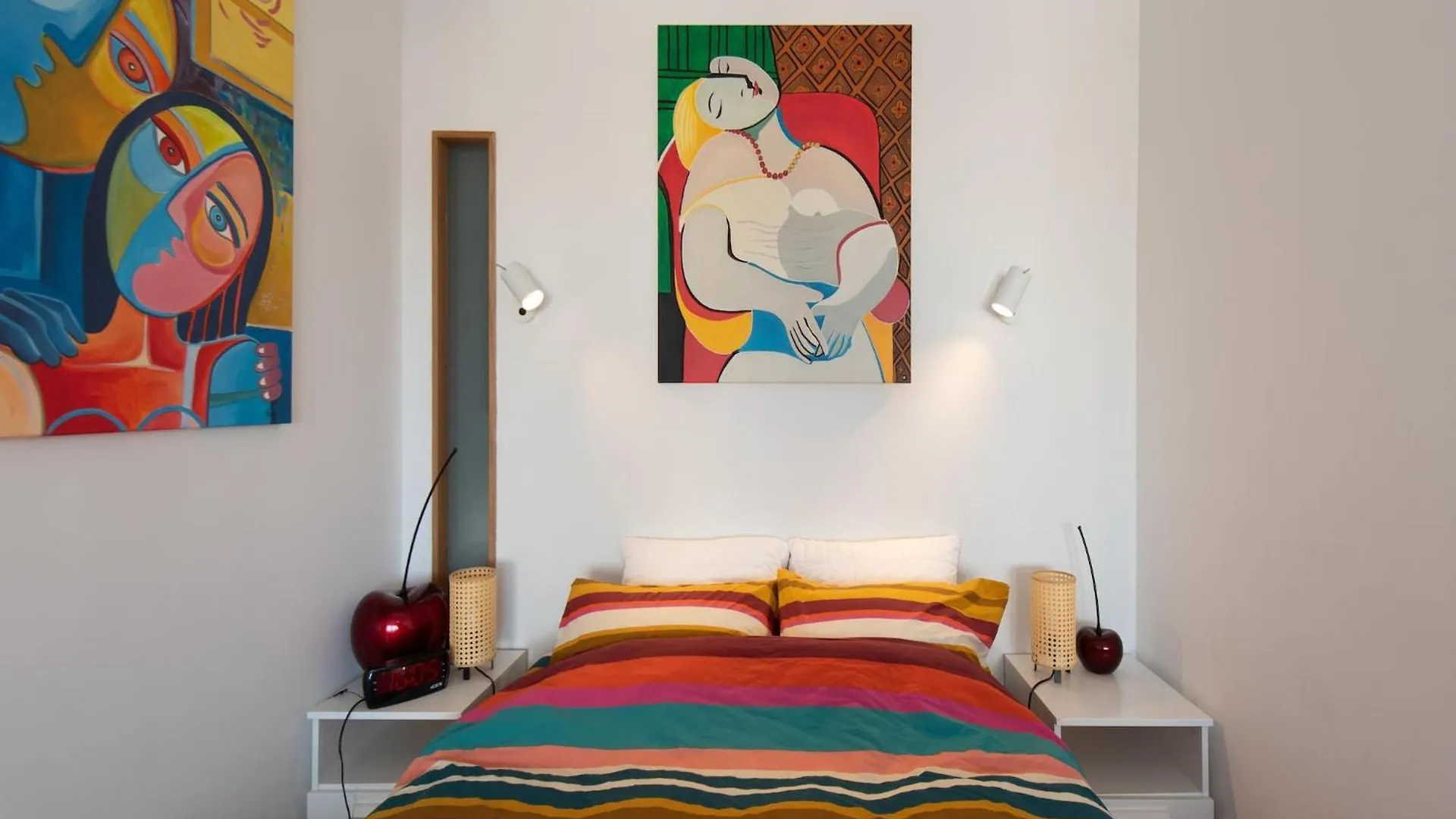 Beautiful Apartment In Prime Location Ostenda